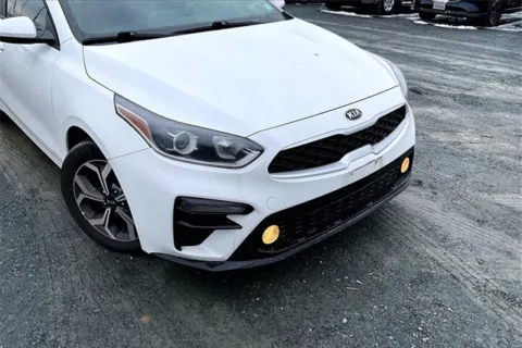 More photos of 2021 Kia Forte LXS at Autova, VA