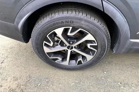 More photos of 2023 Kia Sportage Hybrid EX at Autova, VA