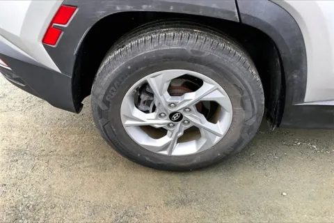 More photos of 2022 Hyundai Tucson SE at Autova, VA