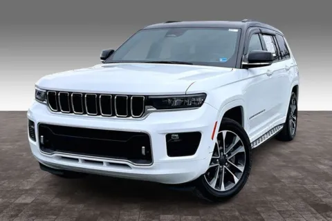 Another view of 2024 Jeep Grand Cherokee L Overland for sale in Madison Heights, VA at Autova