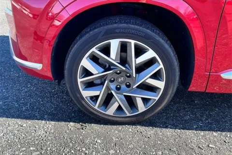 More photos of 2021 Hyundai Santa Fe Calligraphy at Autova, VA