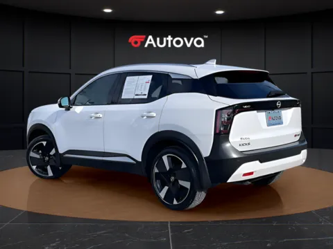 Photos of 2025 Nissan Kicks SR for sale in Madison Heights, VA at Autova