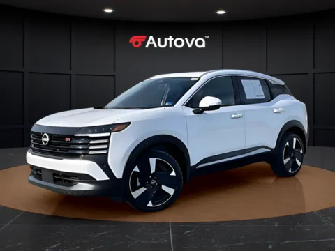 White 2025 Nissan Kicks SR for sale in Madison Heights, VA