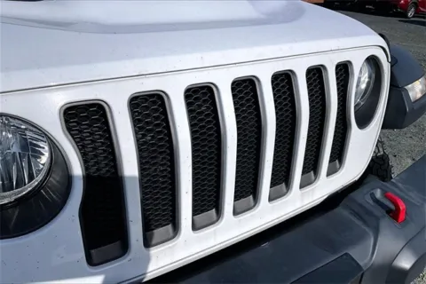 More photos of 2019 Jeep Wrangler Rubicon at Autova, VA