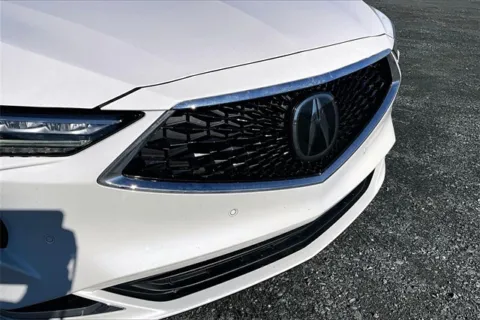 More photos of 2023 Acura MDX Technology at Autova, VA