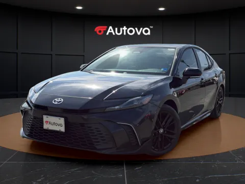 Black 2025 Toyota Camry SE for sale in Madison Heights, VA