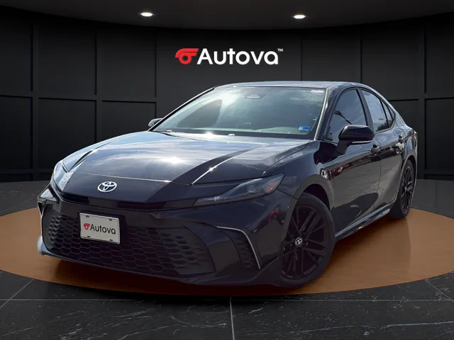 Black 2025 Toyota Camry SE for sale in Madison Heights, VA