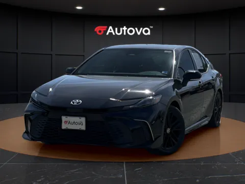 Black 2025 Toyota Camry SE for sale in Madison Heights, VA