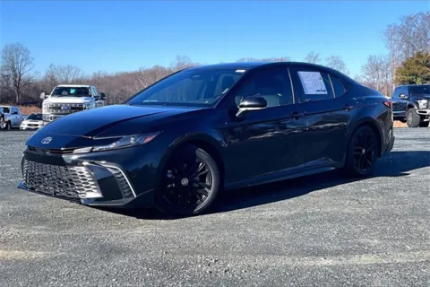 Photos of 2025 Toyota Camry SE for sale in Madison Heights, VA at Autova