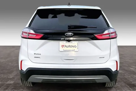 More photos of 2024 Ford Edge SEL at Autova, VA