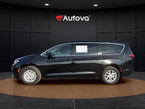 Photos of 2024 Chrysler Pacifica Touring L for sale in Madison Heights, VA at Autova