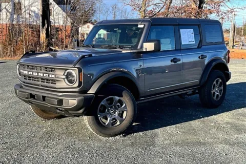 Photos of 2025 Ford Bronco Big Bend for sale in Madison Heights, VA at Autova