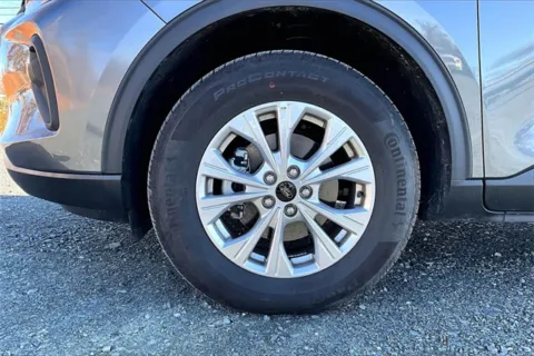 More photos of 2025 Ford Escape Active at Autova, VA