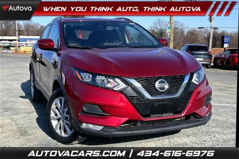 Red 2022 Nissan Rogue Sport SV for sale in Madison Heights, VA