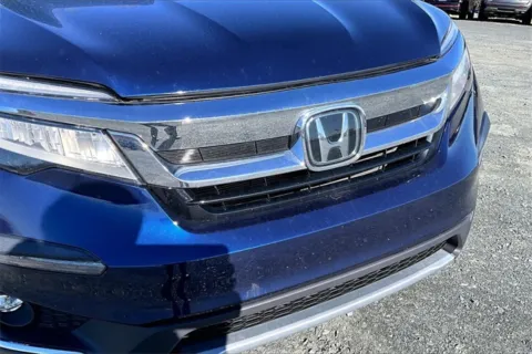 More photos of 2019 Honda Pilot Touring at Autova, VA