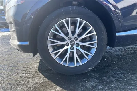 More photos of 2024 Genesis GV80 2.5T at Autova, VA