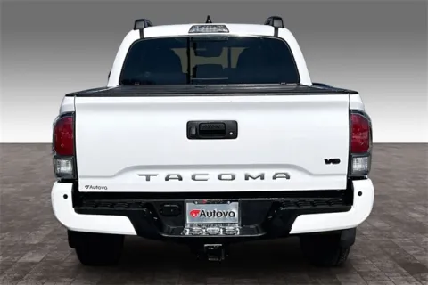 More photos of 2022 Toyota Tacoma TRD Off-Road at Autova, VA