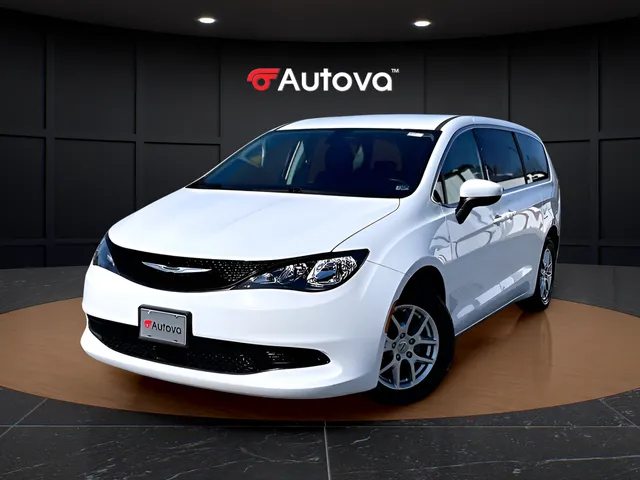 White 2022 Chrysler Voyager LX for sale in Madison Heights, VA