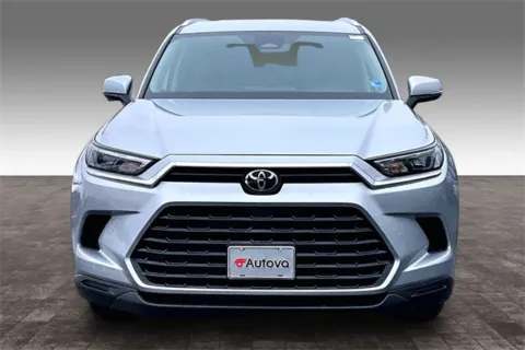 Photos of 2025 Toyota Grand Highlander XLE for sale in Madison Heights, VA at Autova