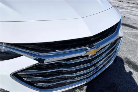 More photos of 2023 Chevrolet Malibu LT at Autova, VA