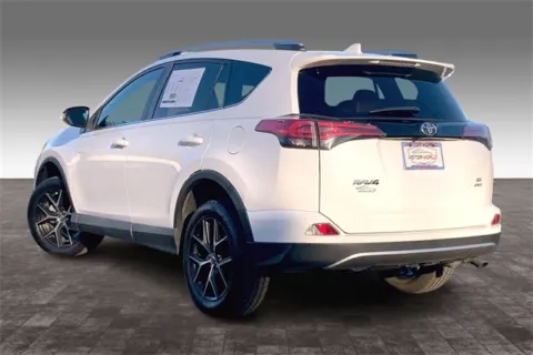 More photos of 2018 Toyota RAV4 SE at Autova, VA