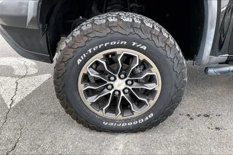 More photos of 2017 Chevrolet Colorado ZR2 at Autova, VA