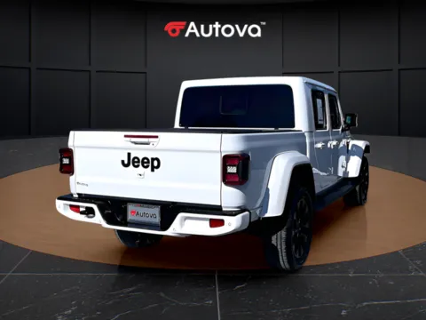 More photos of 2023 Jeep Gladiator High Altitude at Autova, VA
