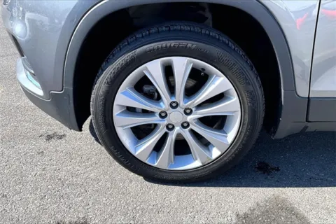 More photos of 2020 Chevrolet Trax Premier at Autova, VA