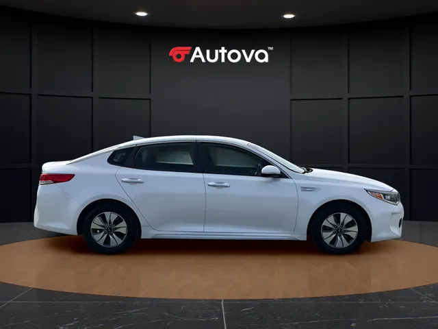 2017 Kia Optima Premium Hybrid - Photo 6