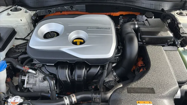 2017 Kia Optima Premium Hybrid - Photo 14