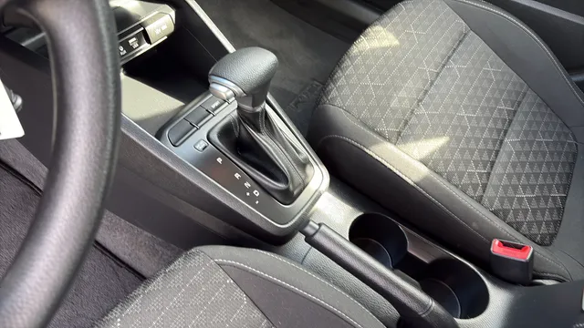 2020 Kia RIO S - Photo 16