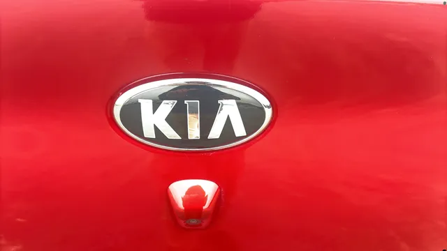 2020 Kia RIO S - Photo 45