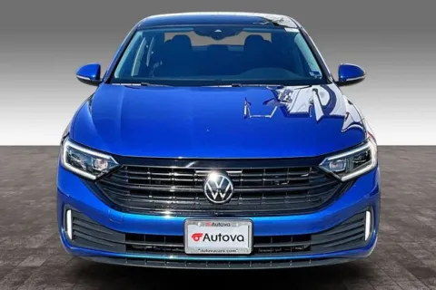 Photos of 2024 Volkswagen Jetta 1.5T SEL for sale in Madison Heights, VA at Autova