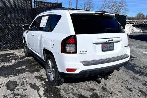 Another view of 2016 Jeep Compass High Altitude for sale in Madison Heights, VA at Autova