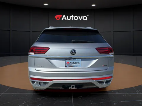 More photos of 2021 Volkswagen Atlas Cross Sport 3.6L V6 SEL R-Line at Autova, VA