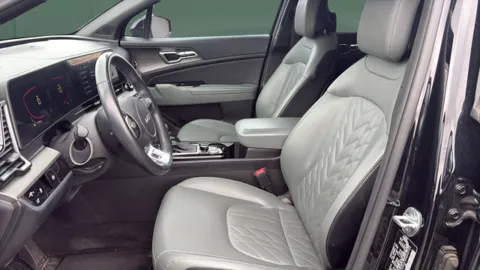 More photos of 2023 Kia Sportage X-Line at Autova, VA