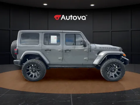 More photos of 2018 Jeep Wrangler Unlimited Sahara at Autova, VA