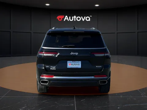 More photos of 2022 Jeep Grand Cherokee L Summit at Autova, VA