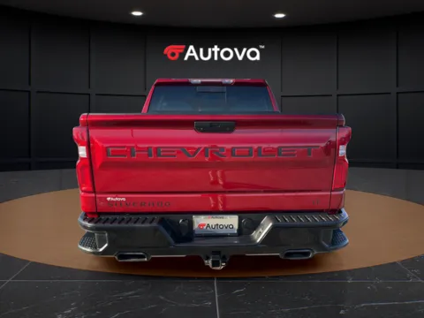 More photos of 2021 Chevrolet Silverado 1500 LT Trail Boss at Autova, VA