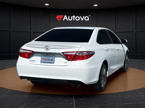 More photos of 2016 Toyota Camry SE at Autova, VA