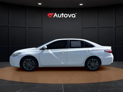 Photos of 2016 Toyota Camry SE for sale in Madison Heights, VA at Autova