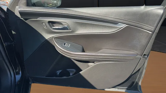 2019 Chevrolet Impala 1LT - Photo 17