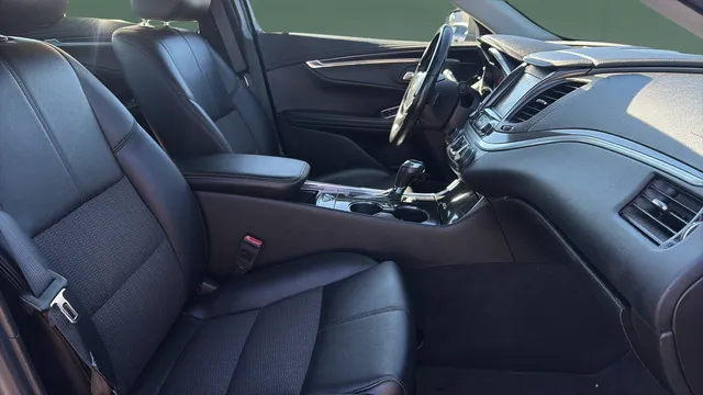 2019 Chevrolet Impala 1LT - Photo 16