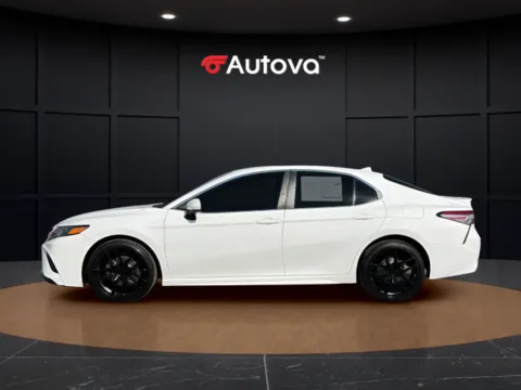 Photos of 2019 Toyota Camry SE for sale in Madison Heights, VA at Autova