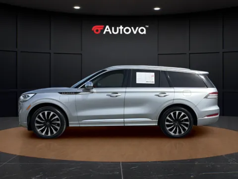 Photos of 2020 Lincoln Aviator Plug-In Hybrid Black Label Grand Touring for sale in Madison Heights, VA at Autova
