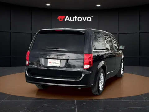 More photos of 2019 Dodge Grand Caravan SXT at Autova, VA