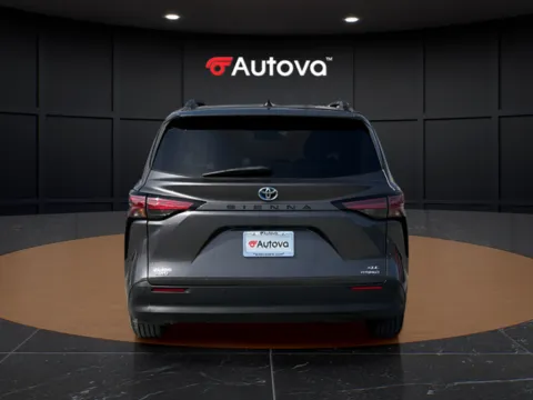 More photos of 2021 Toyota Sienna XLE at Autova, VA