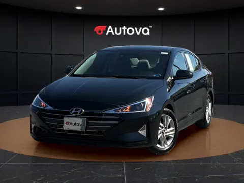 Black 2019 Hyundai Elantra SEL for sale in Madison Heights, VA