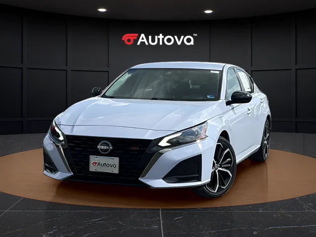 White 2024 Nissan Altima 2.5 SR for sale in Madison Heights, VA