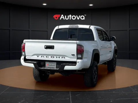 More photos of 2016 Toyota Tacoma TRD Off-Road at Autova, VA